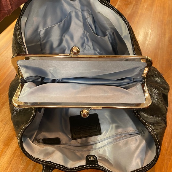 EUC COACH Black Patent Purse - Picture 6 of 8